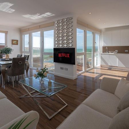 On The Beach Penthouse With Sea View - 3 Bedrooms - Roof Balcony - Spa, Sauna, Gym And Pool - Sleeps 6 Brighton ภายนอก รูปภาพ
